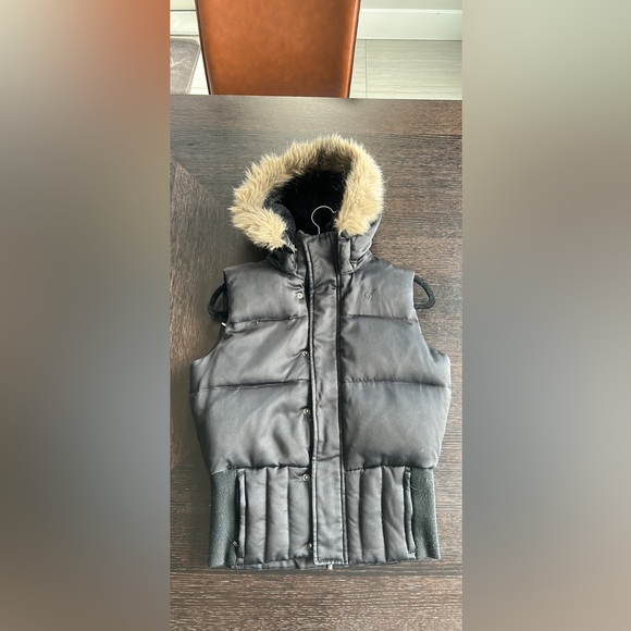 Genuine down filled vest - Picture 2 of 2